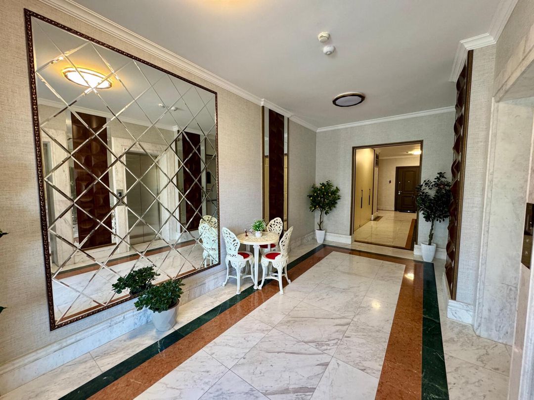 İcarəyə verilir 4 otaqlı yeni tikili 220 m² — Mənzil, Bakı (2)