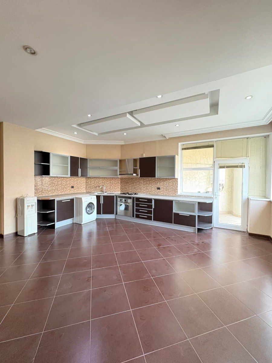 Satılır 4 otaqlı yeni tikili 236 m² — Mənzil, Bakı (3)