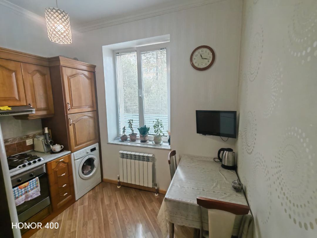Satış: 3 otaqlı Köhnə tikili, 80 m², Xətai rayonu — Mənzil, Bakı (10)