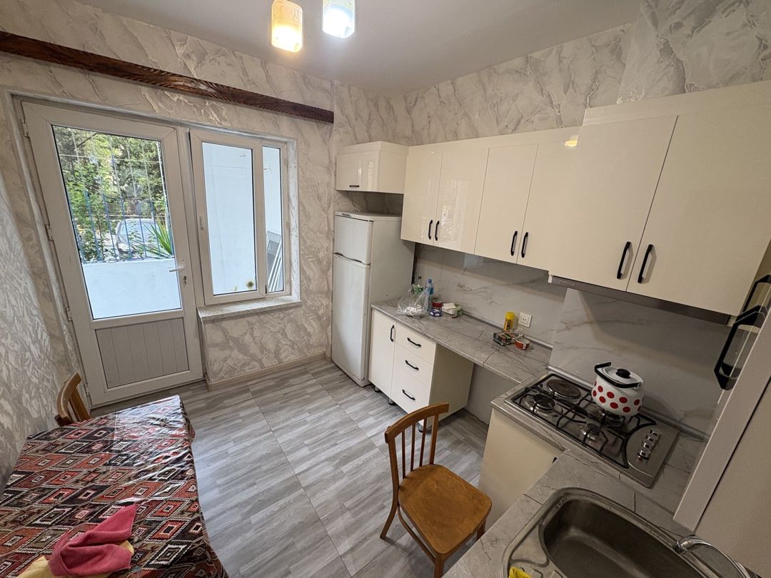 İcarəyə verilir 3 otaqlı köhnə tikili 100 m² — Mənzil, Bakı (9)