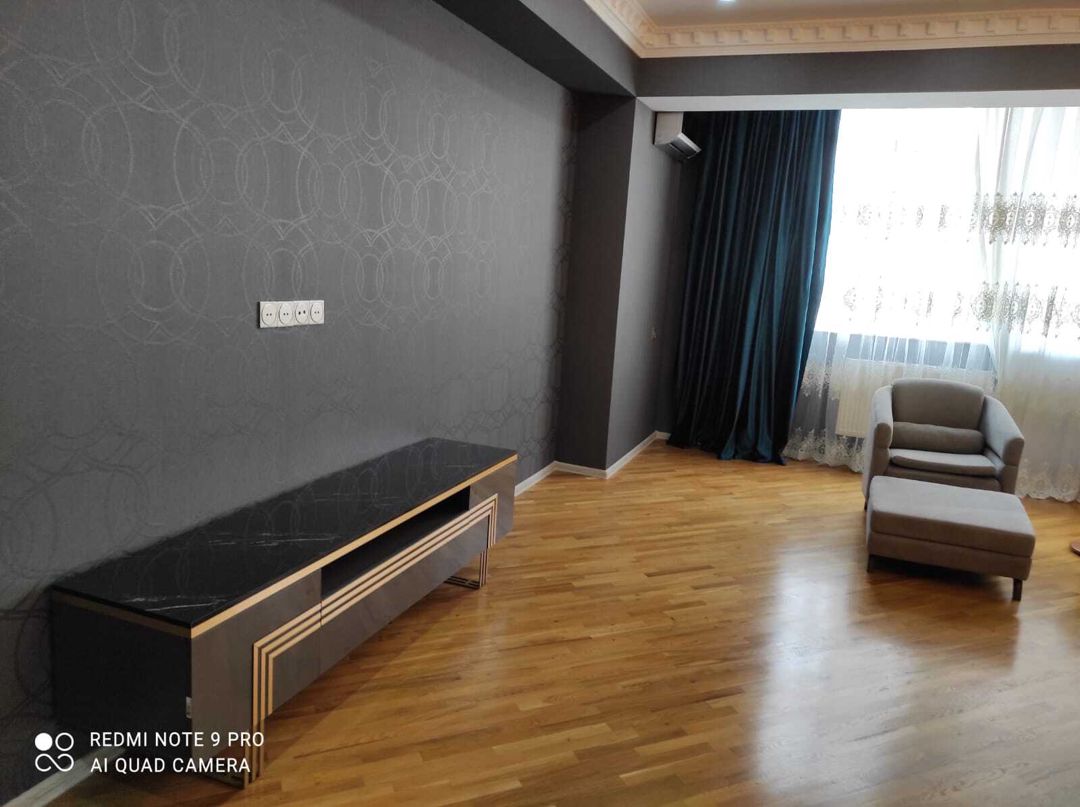 İcarəyə verilir 4 otaqlı ofis 220 m² — Ofis, Bakı (3)