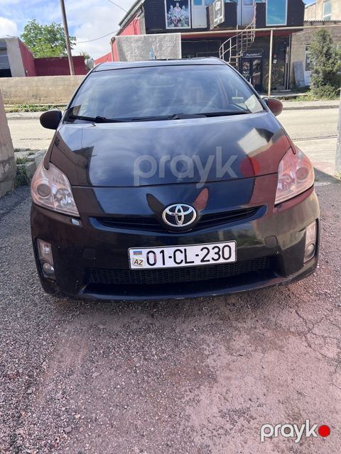Toyota Prius, 1.8 L, 1.3 kWh, 2010 il, 300 000 km — Bakı