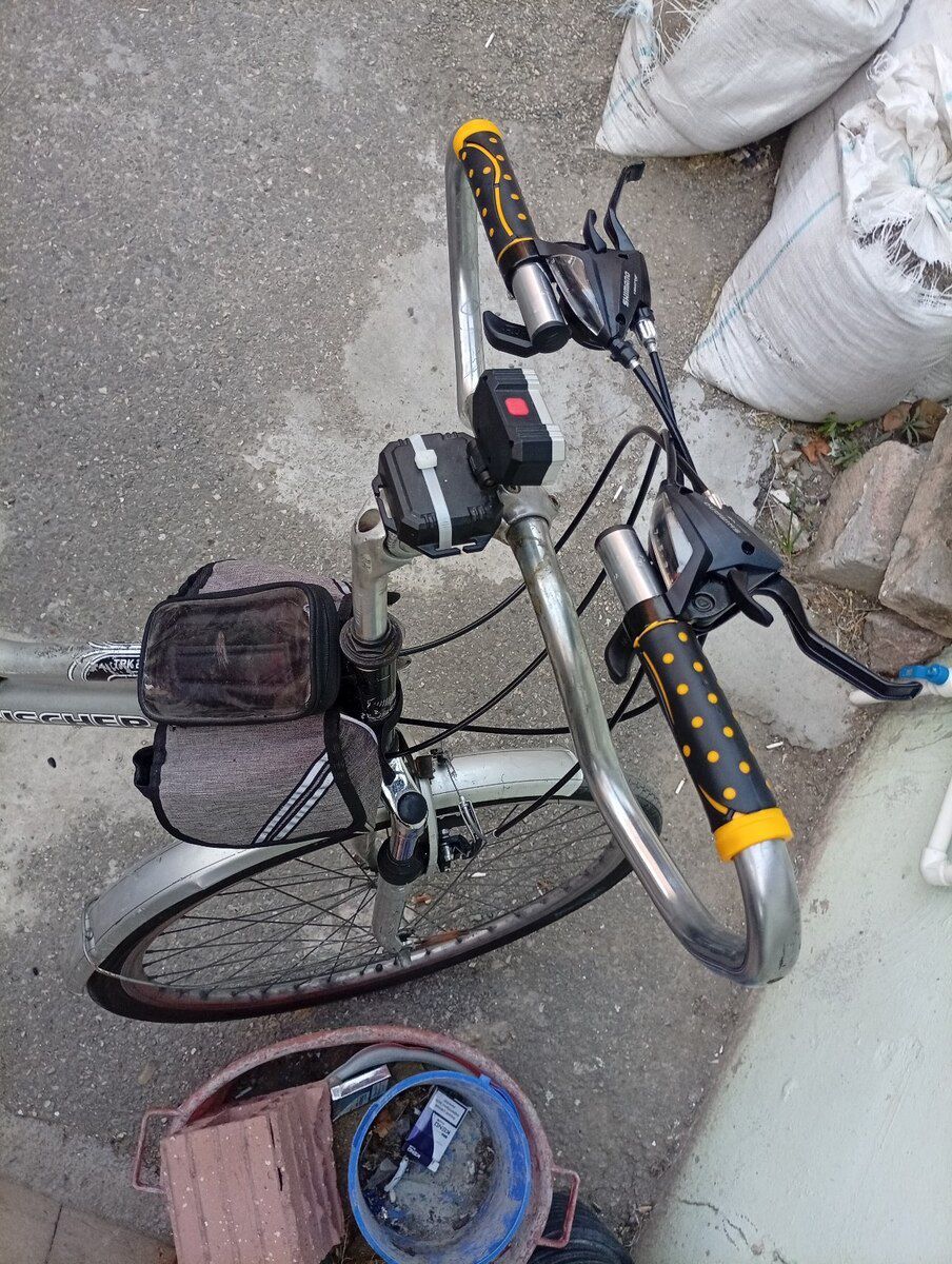 Velosiped — Velosipedlər, Bakı (3)