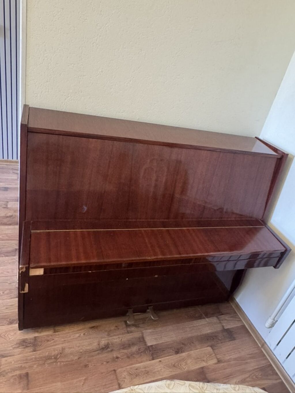 Upright piano – “Неваль” markalı - Korpus: tünd qəhvəyi laklı ağac — Pianino və digər klaviş alətləri, Bakı (4)
