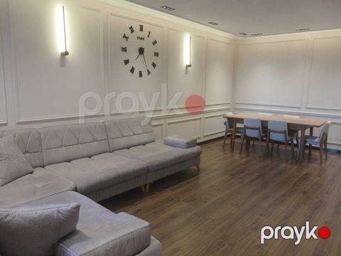 İcarəyə verilir 3 otaqlı yeni tikili 140 m²