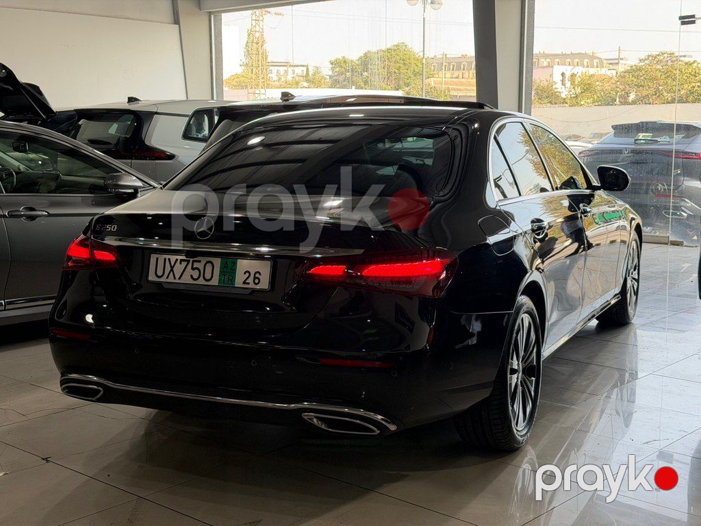 Mercedes E 300, 2.0 L, 2021 il, 59 000 km — Avtomobillər, Bakı (6)