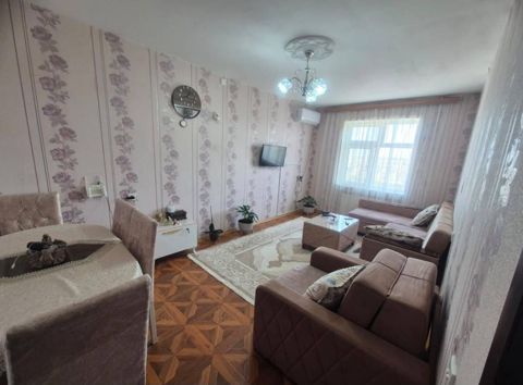 2-otaqlı mənzil kirayə verilir, Zaur Şərifov küç, 60 m² — Bakı