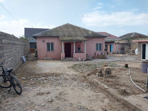 Həyət evi, Albalılıq massivi — Bakı