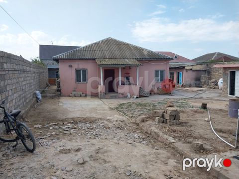 Həyət evi, Albalılıq massivi — Bakı