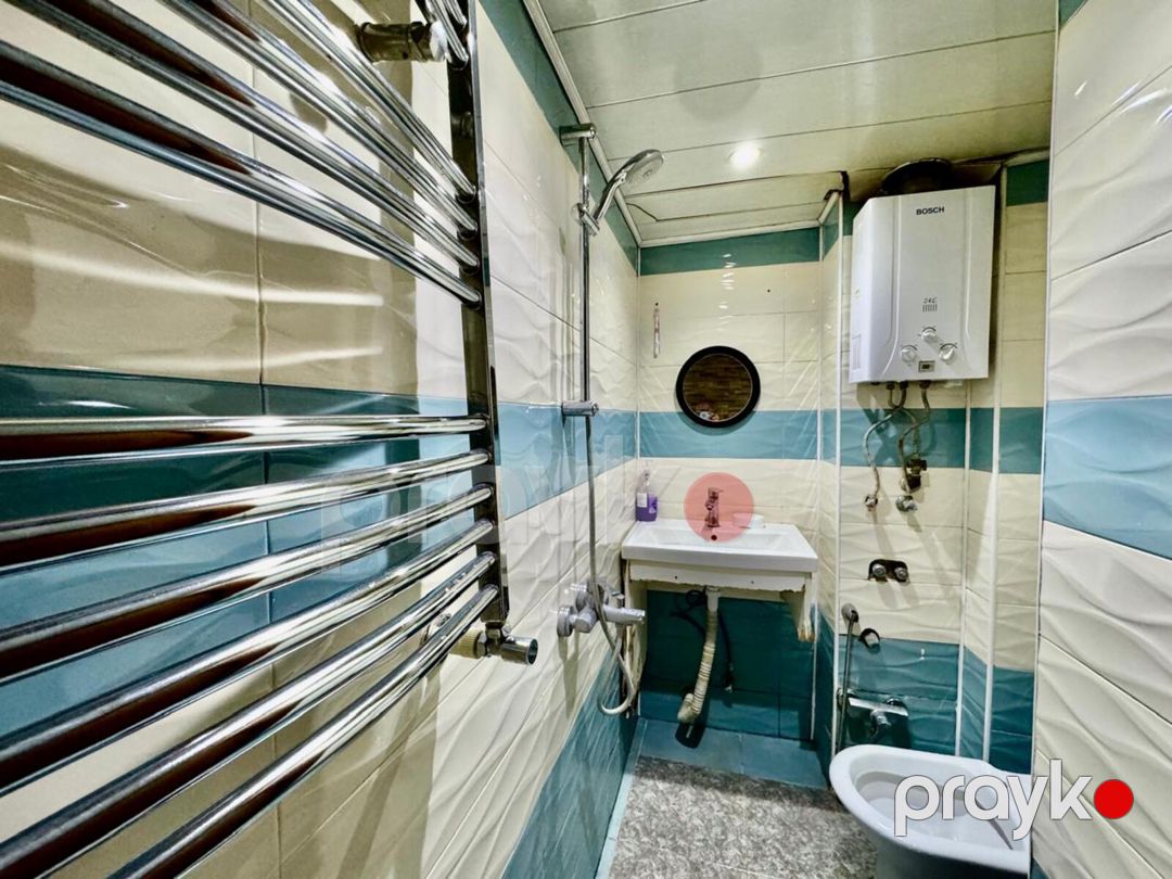 Satılır 2 otaqlı köhnə tikili 52 m² — Mənzil, Bakı (11)