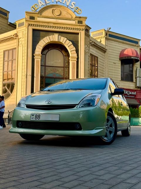 Toyota Prius, 1.5 L, 1.3 kWh, 2008 il, 288 000 km — Bakı