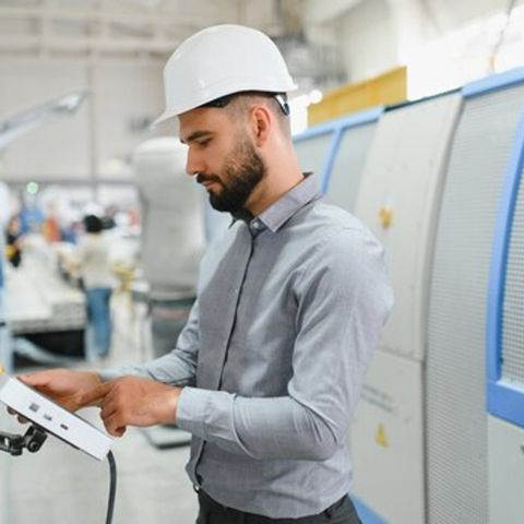 CNC Laser Operator / AutoCAD Operator tələb olunur — Bakı