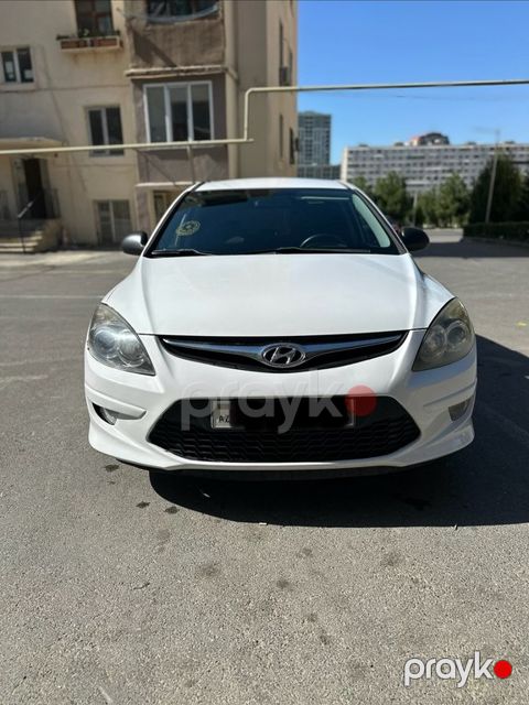 Hyundai i30, 1.6 L, 2011 il, 242 800 km — Bakı