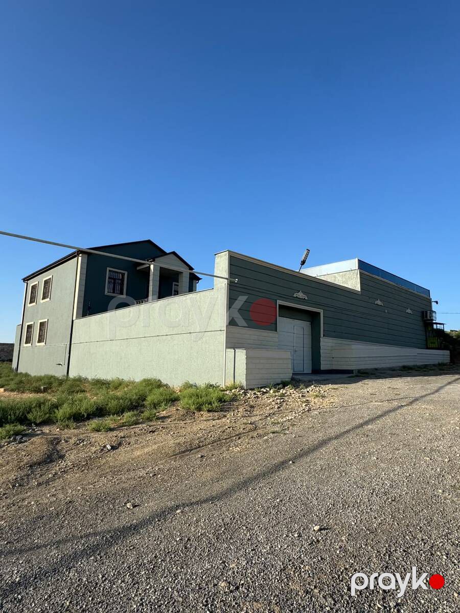 Satılır 5 otaqlı həyət evi/bağ evi 180 m² — Ev, villa, Bakı (2)