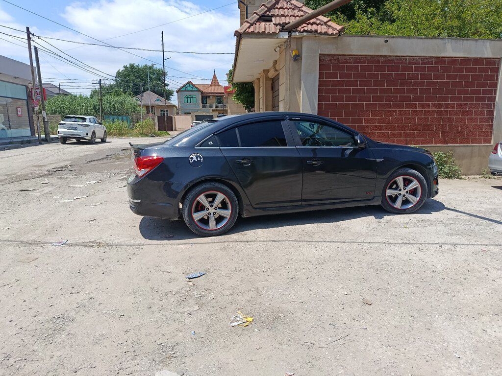 Chevrolet Cruze, 1.4 L, 2011 il, 330 000 km — Avtomobillər, Bakı (6)