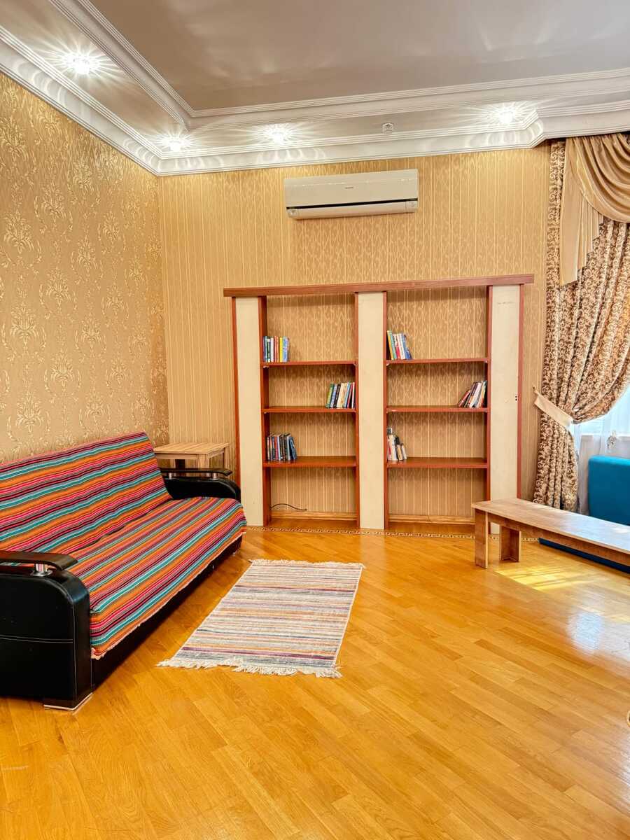 İcarəyə verilir 7 otaqlı yeni tikili 300 m² — Mənzil, Bakı (3)
