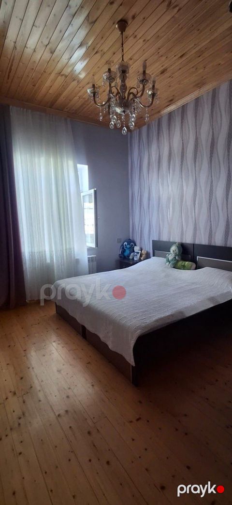 Həyət evi kirayə verilir, Hökməli qəs