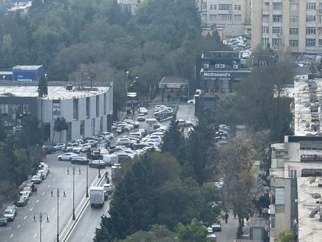 İcarəyə verilir 2 otaqlı yeni tikili 75 m² — Mənzil, Bakı (10)