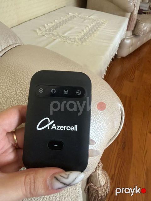 Azercell portativ Wi‑Fi (MiFi) modem - Mobil internet üçün cib ölçülü — Saray