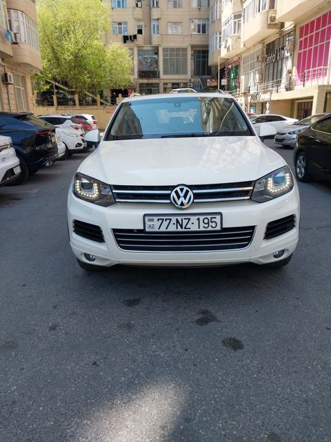 Volkswagen Touareg, 3.6 L, 2011 il, 248 000 km — Bakı