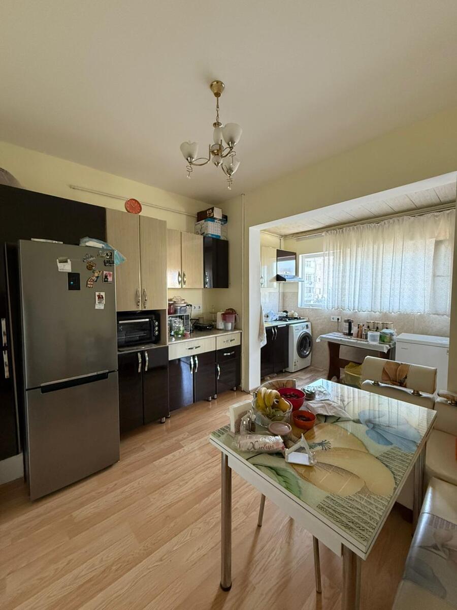 Satılır 4 otaqlı köhnə tikili 100 m² — Mənzil, Bakı (9)