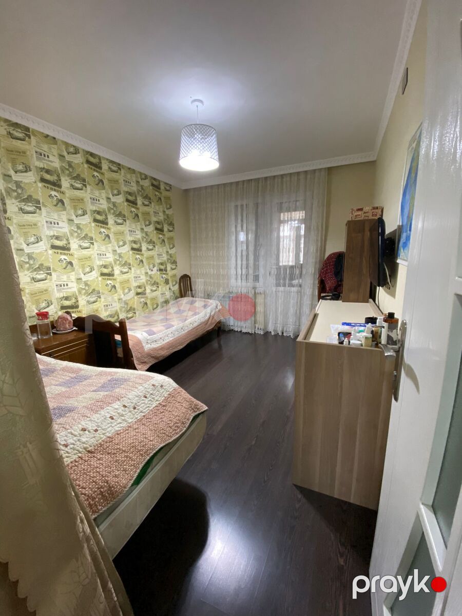 Satılır 4 otaqlı köhnə tikili 135 m² — Mənzil, Bakı (9)