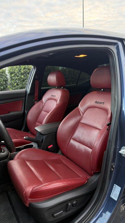 Hyundai Avante, 1.6 L, 2017 il, 114 000 km — Avtomobillər, Bakı (9)