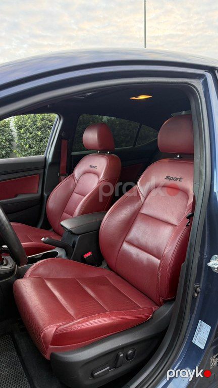 Hyundai Avante, 1.6 L, 2017 il, 114 000 km — Avtomobillər, Bakı (9)