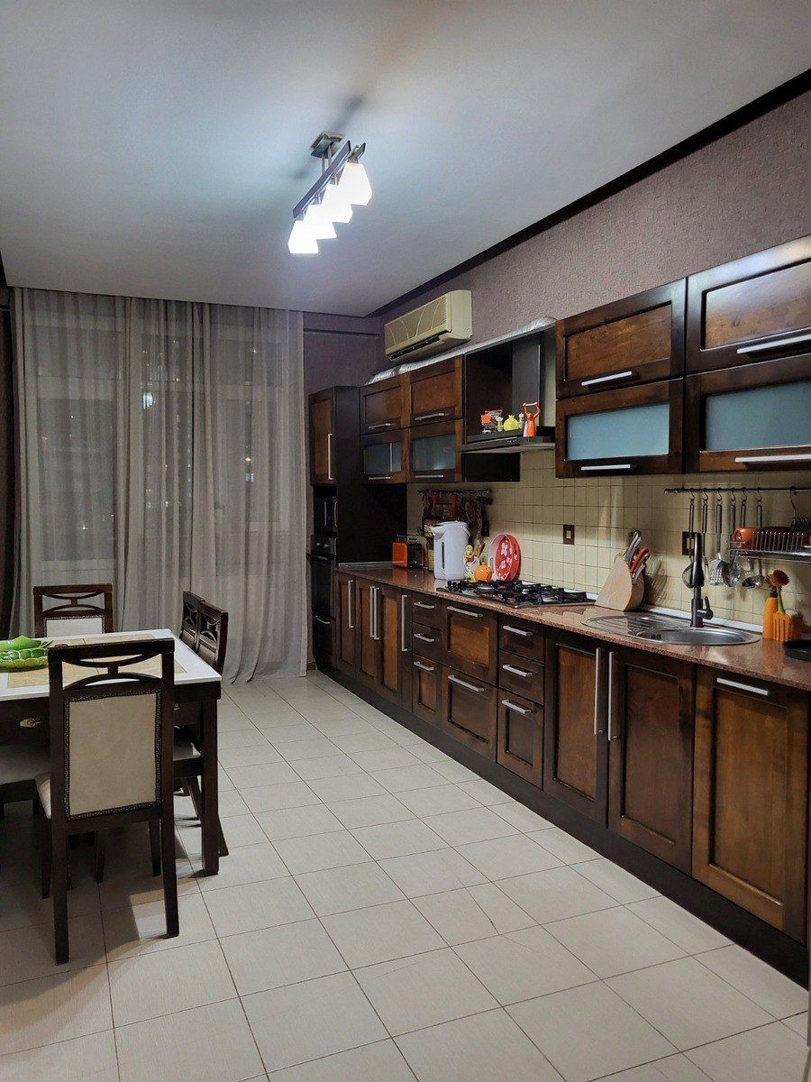 Satılır 4 otaqlı yeni tikili 180 m² — Mənzil, Bakı (10)