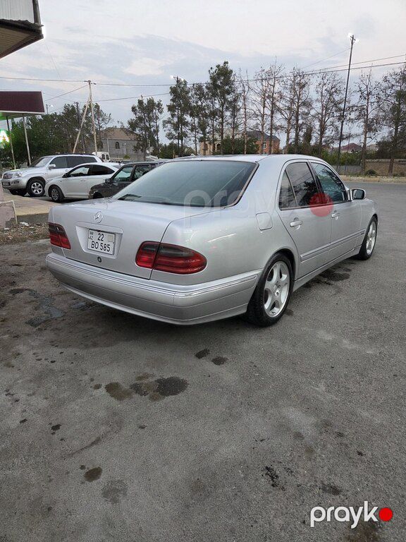 Mercedes E 320, 3.2 L, 2001 il, 315 000 km — Avtomobillər, Goranboy (5)