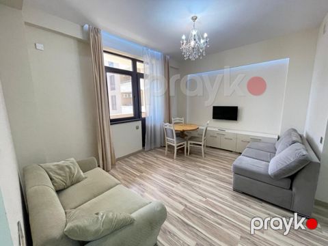 2-otaqlı yeni tikili kirayə verilir, 28 May m., 80 m² — Bakı