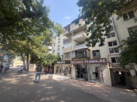 Satılır 1 otaqlı köhnə tikili 32 m² — Bakı