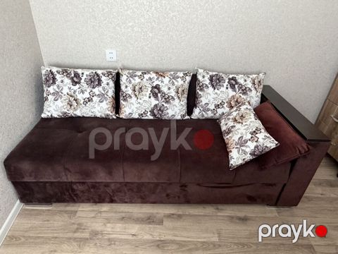 Qəhvəyi rəngdə kompakt divan-krevet Uzunu 1.50 bir qolludur unvan — Mehdiabad