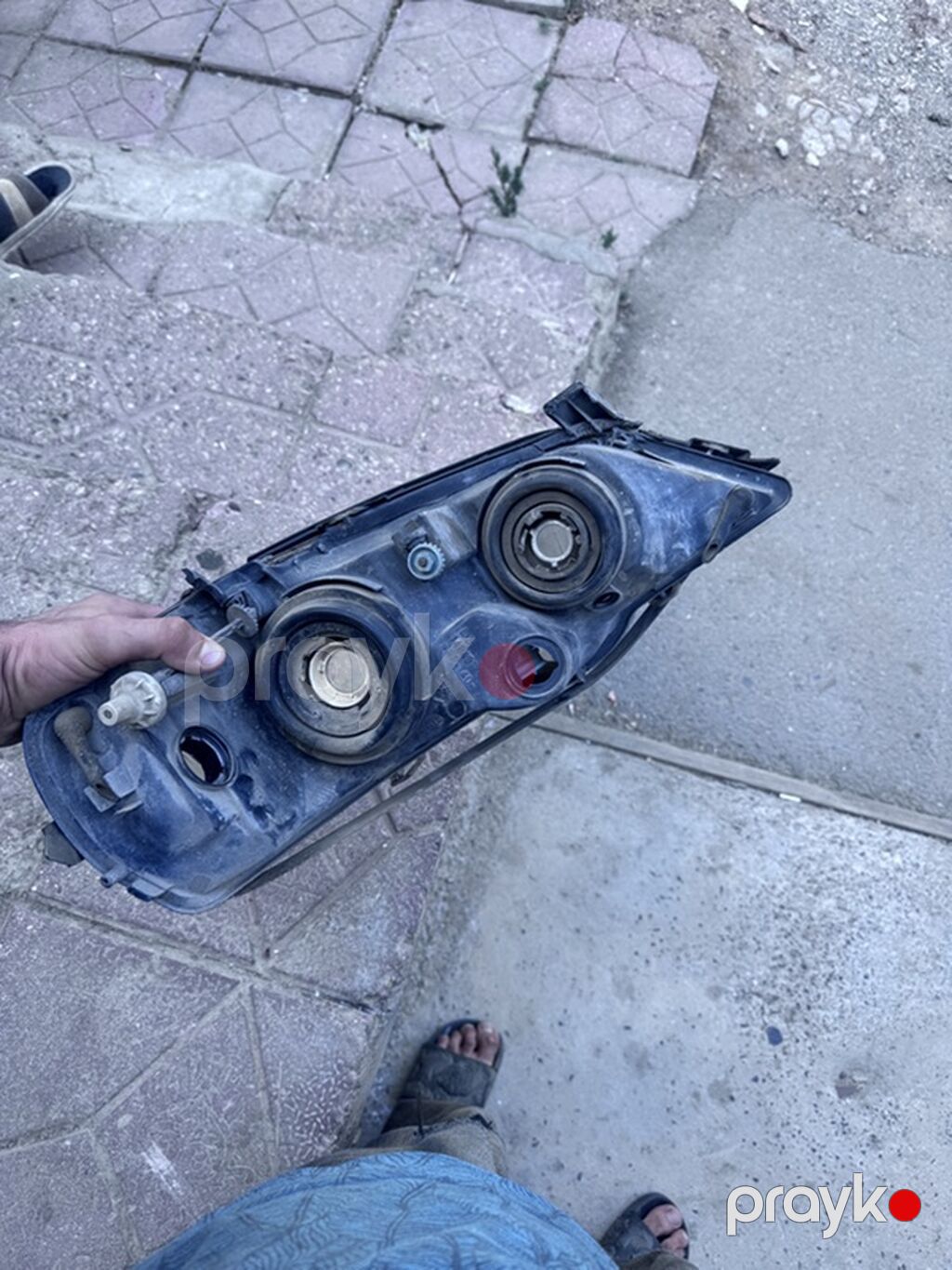 Opel astra fara yuvasi satlir bi dene on terefde olna xrda catdir — Avtomobil işığı, Bakı (2)