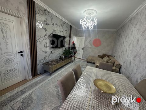 Satılır 3 otaqlı köhnə tikili 65 m² — Bakı