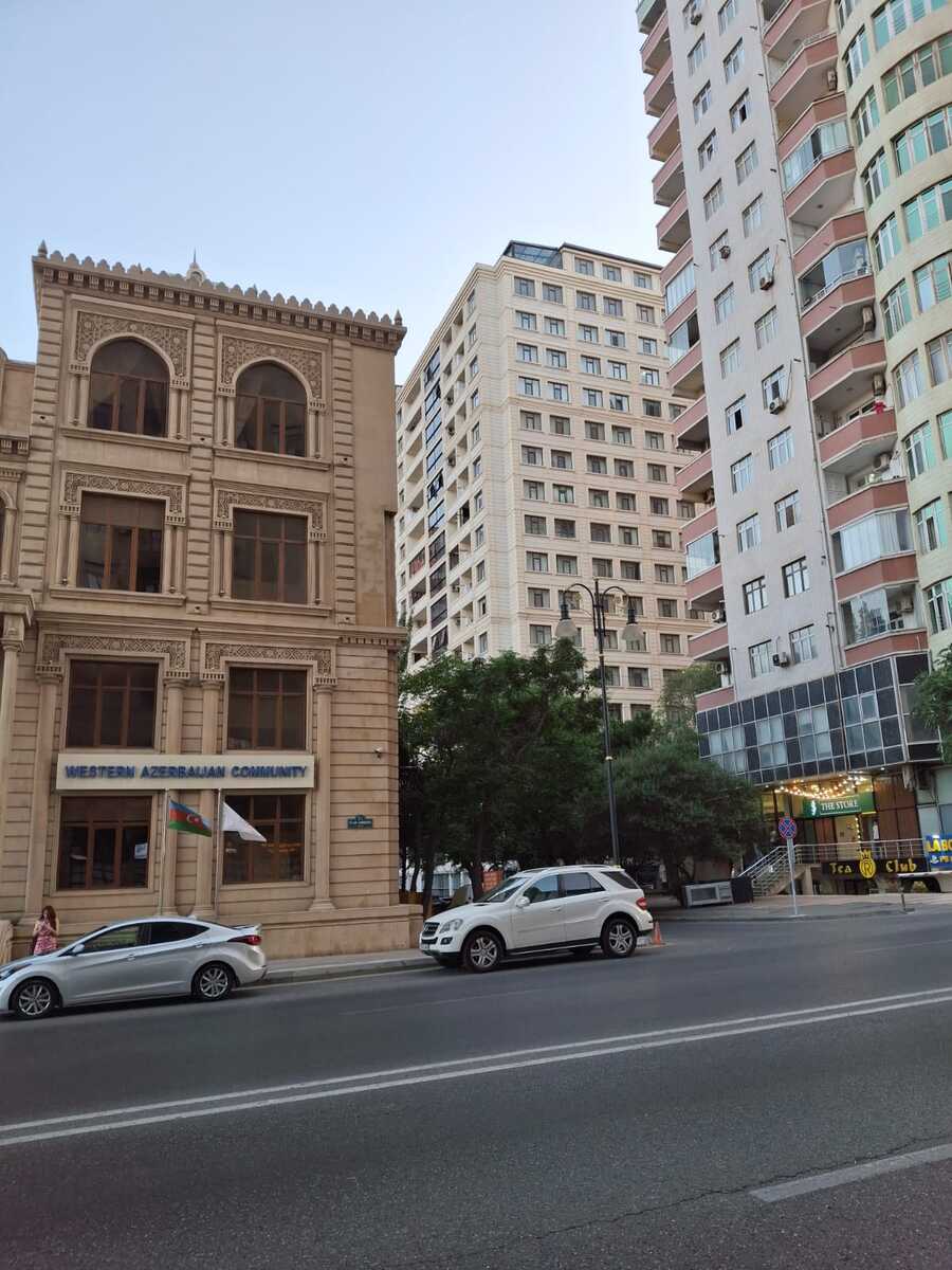 Satılır 4 otaqlı yeni tikili 237 m² — Mənzil, Bakı (11)