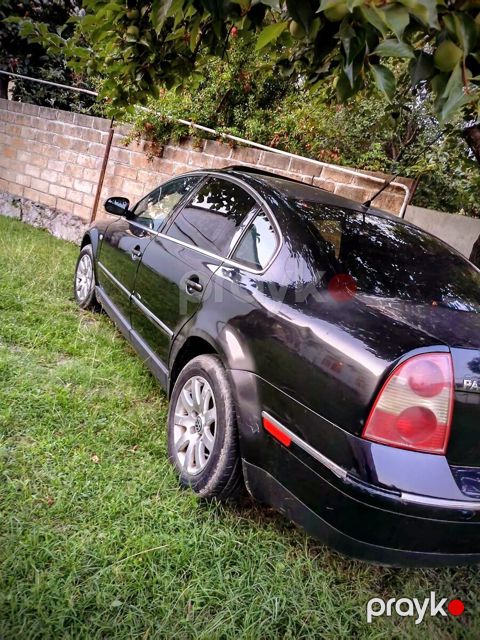 Volkswagen Passat, 2003 il