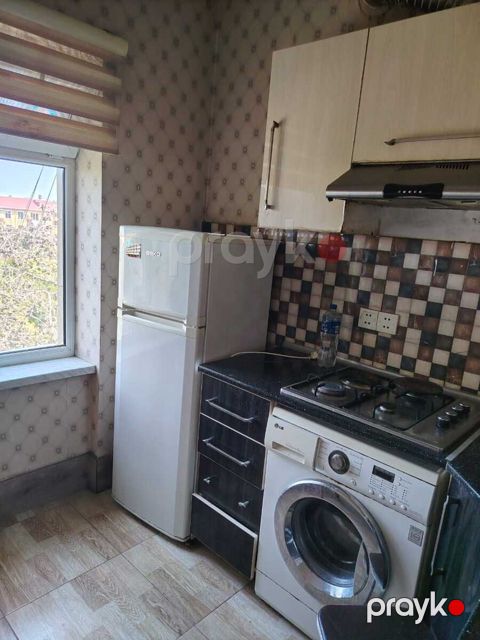 Satılır 3 otaqlı köhnə tikili 68 m² — Sumqayıt
