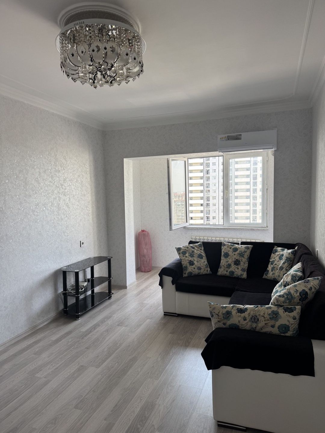 İcarəyə verilir 2 otaqlı köhnə tikili 70 m² — Mənzil, Bakı (8)