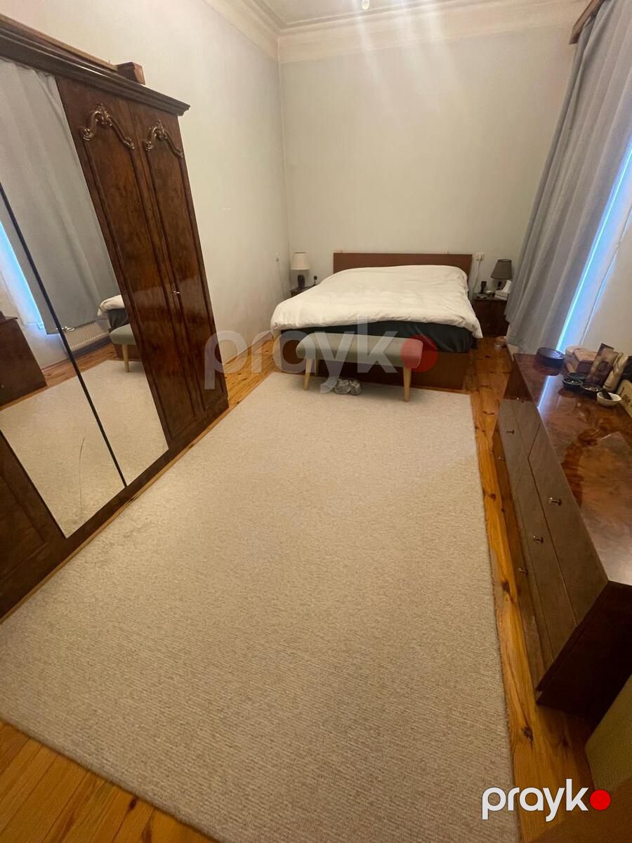Satılır 6 otaqlı həyət evi/bağ evi 300 m² — Ev, villa, Bakı (9)