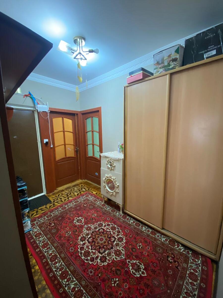 Satılır 2 otaqlı köhnə tikili 61 m² — Mənzil, Bakı (7)