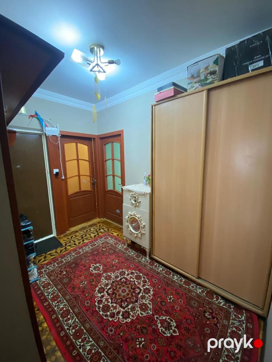 Satılır 2 otaqlı köhnə tikili 61 m² — Mənzil, Bakı (7)