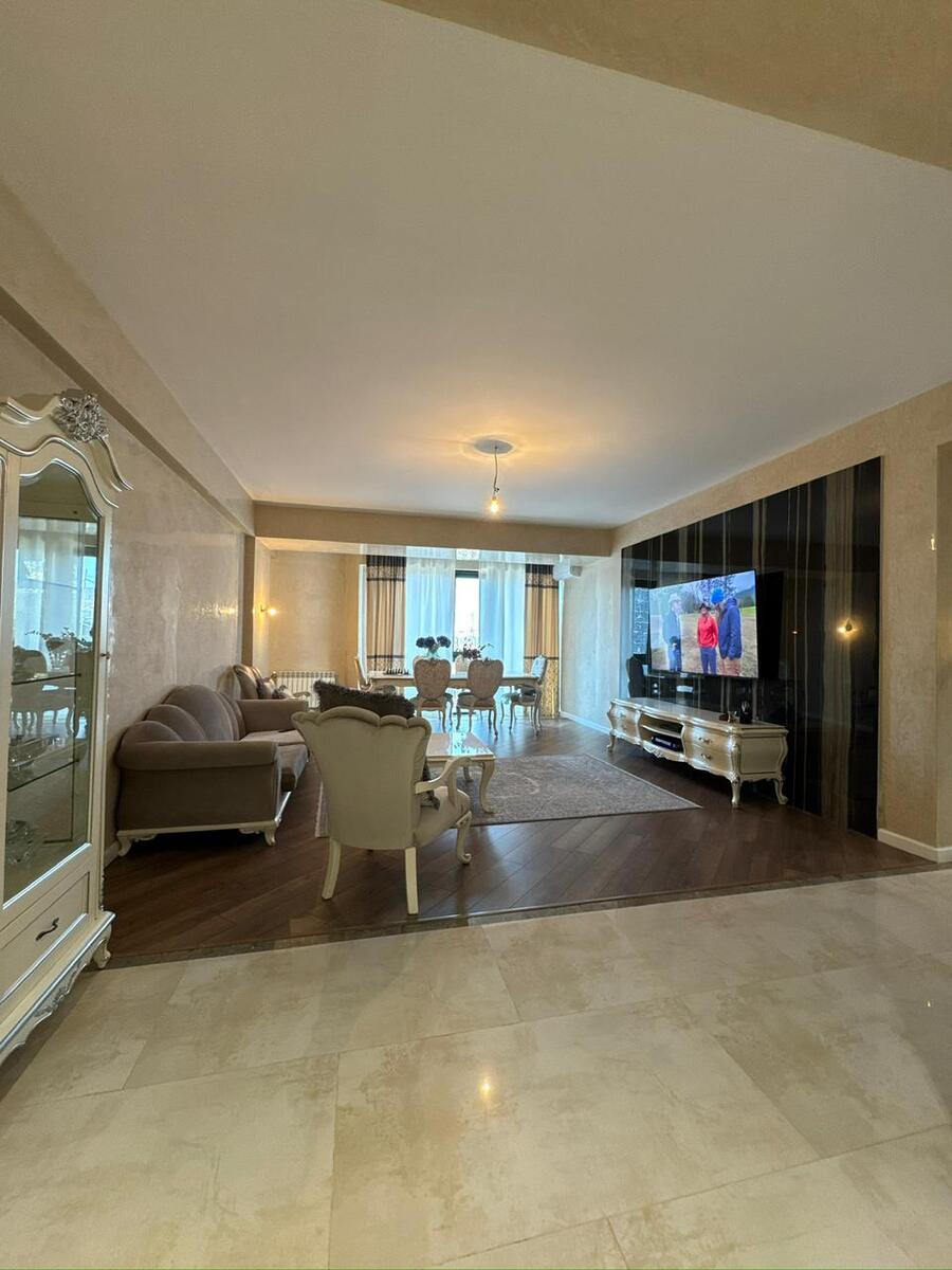Satılır 4 otaqlı yeni tikili 160 m² — Mənzil, Bakı (3)