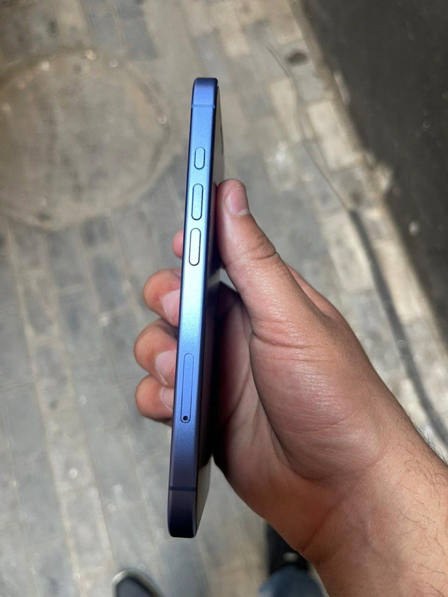 Apple iPhone 16 Ultramarine 128GB/8GB — Smartfonlar, Bakı (4)