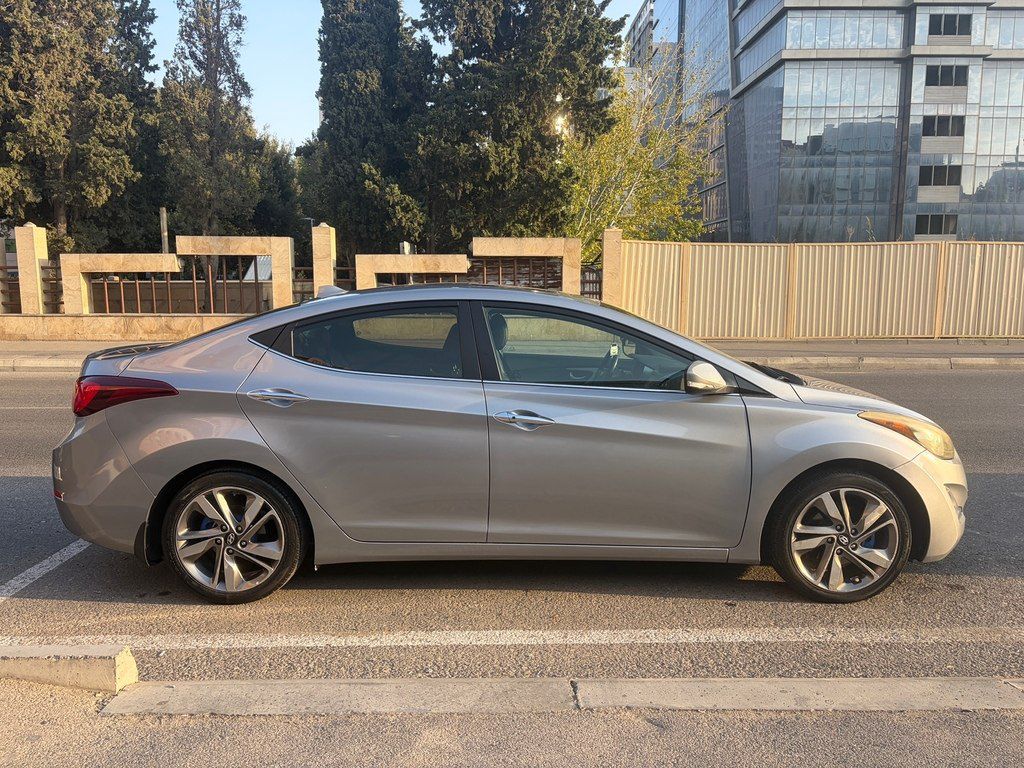 Hyundai Elantra, 1.8 L, 2015 il, 280 026 km — Avtomobillər, Bakı (9)