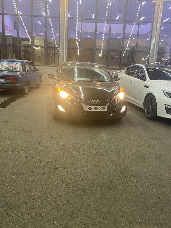 Hyundai Elantra, 1.8 L, 2013 il, 330 340 km — Avtomobillər, Astara (4)