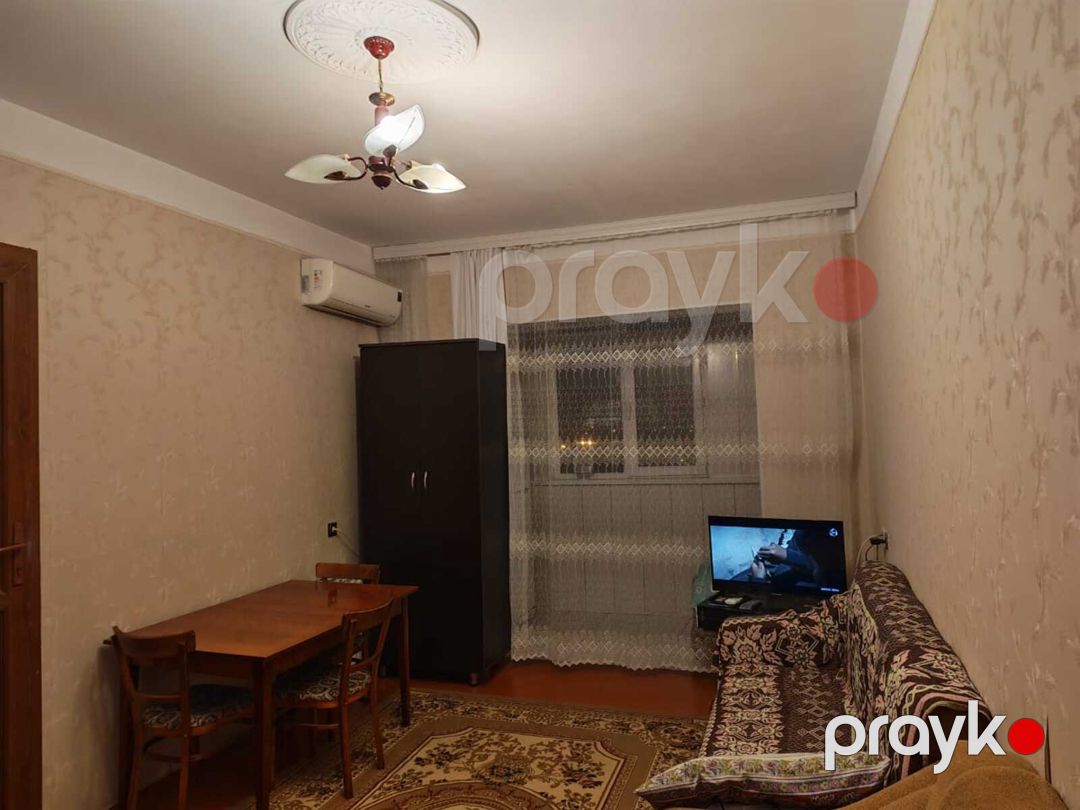 Satılır 2 otaqlı köhnə tikili 45 m² — Mənzil, Bakı (2)
