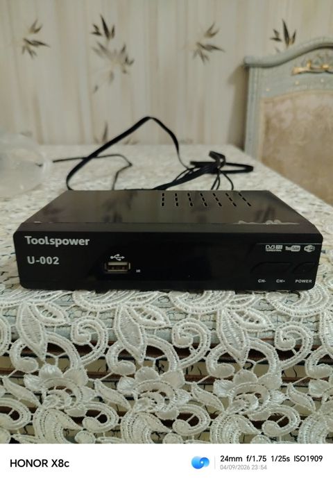 Toolspower U-002 rəqəmsal TV qəbuledicisi (DVB-T2) - DVB-T2 yerüstü — Bakı