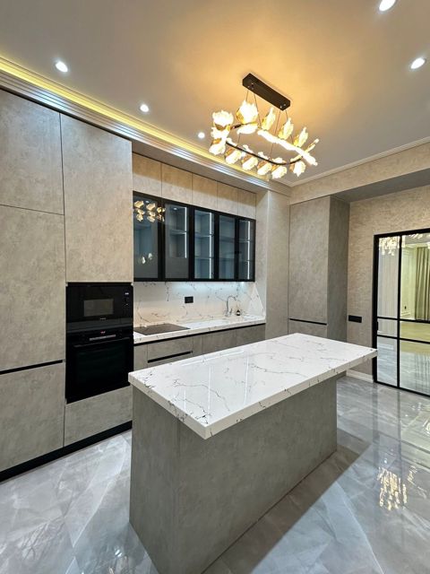 Satılır 3 otaqlı yeni tikili 125 m² — Bakı