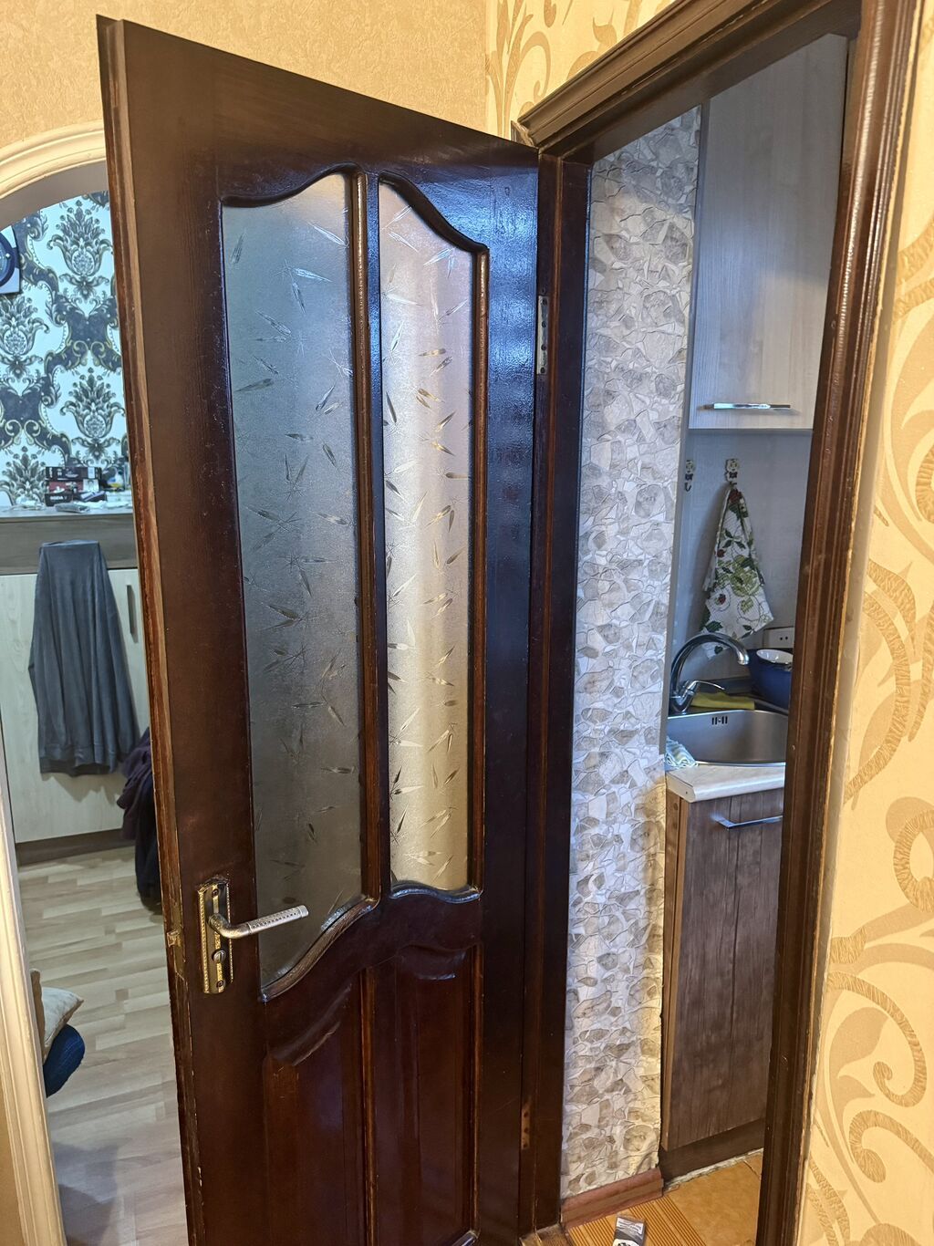 Mətbəx üçün İşlənmiş Otaq qapısı Zamok ilə, Zəmanətli, Ödənişli quraşdırma, Ünvandan götürmə — Pəncərələr, qapılar, balkonlar, Bakı (6)